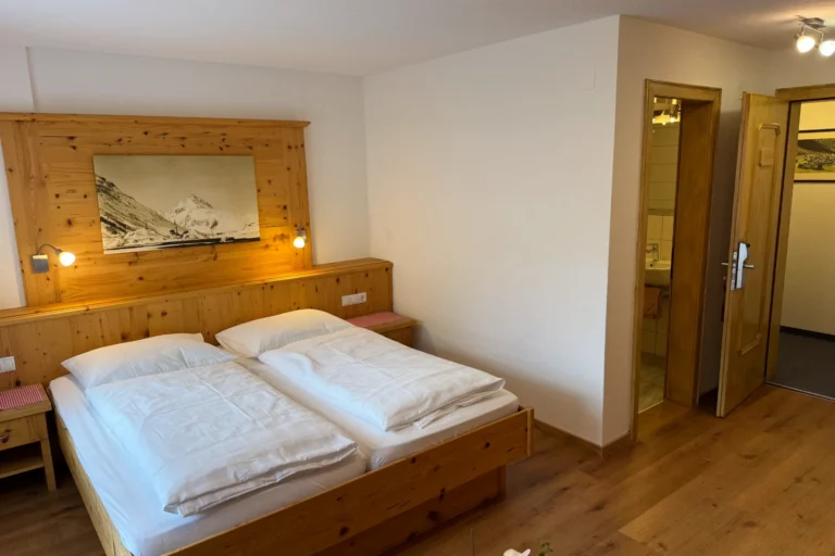 Hotel Versail Zimmer